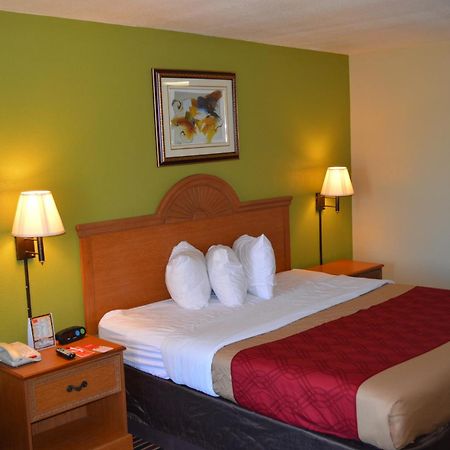 Econo Lodge Lake Charles University Area Ruang foto