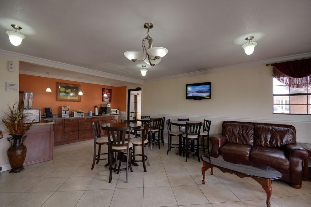 Econo Lodge Lake Charles University Area Bagian luar foto