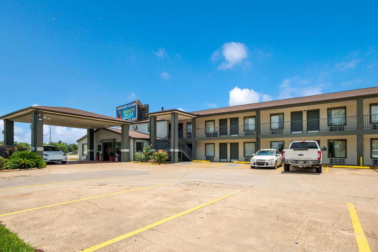 Econo Lodge Lake Charles University Area Bagian luar foto
